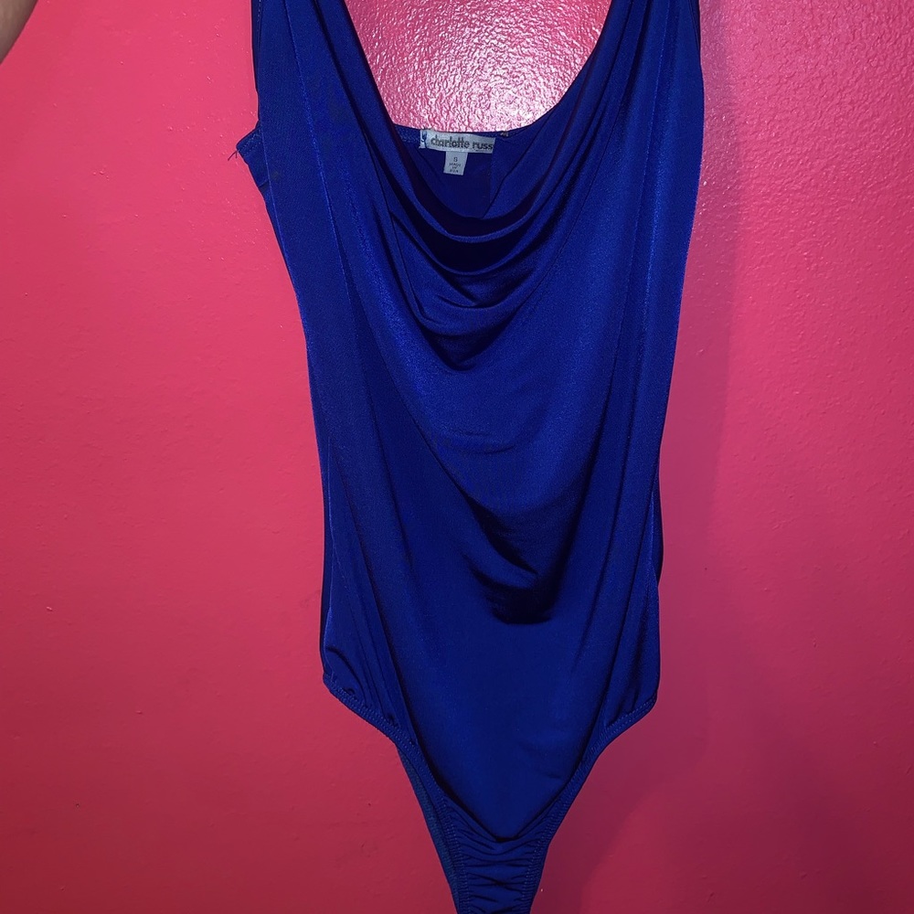 Silky classy bodysuit 💙✨😌
